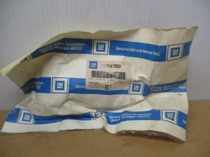 Genuine GM 15547999 Exhaust Pipe Manifold Bolt Lot of 5 - Picture 1 of 4