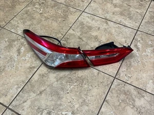 2018-2024 TOYOTA CAMRY LEFT DRIVER SIDE LED OUTER TAIL LIGHT OEM - Picture 1 of 24