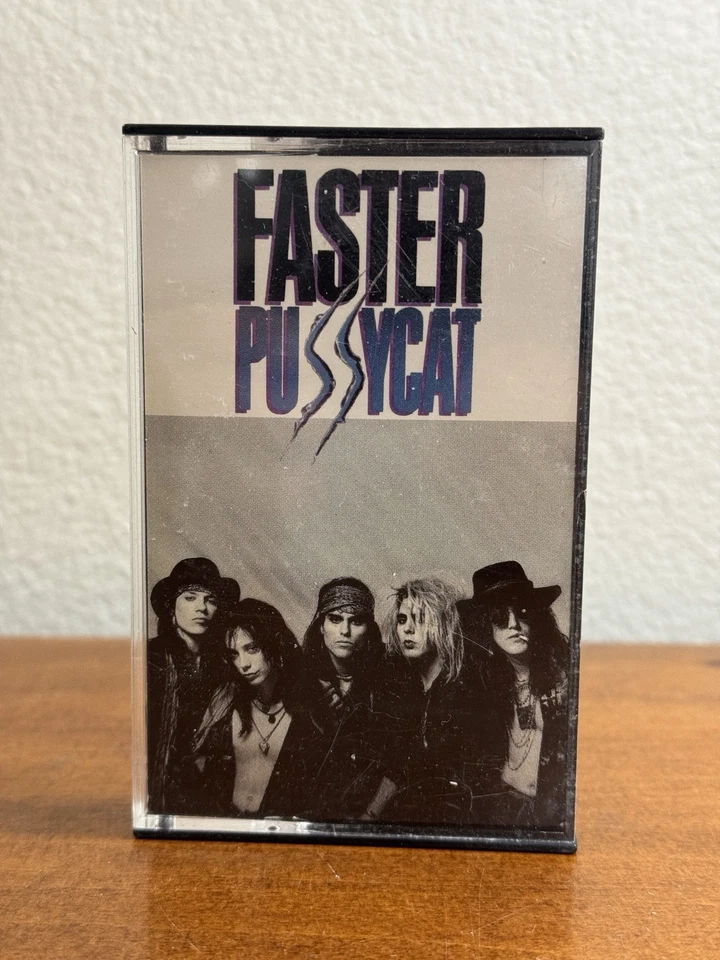 Faster Pussycat - Faster Pussycat Album 1987 / Cassette Glam Metal Foto 1 de 4