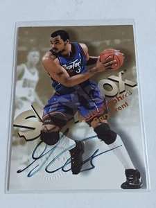 1998-99 Skybox Premium Gary Trent Autographics Raptors ON CARD AUTO Signature - Picture 1 of 2