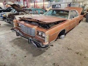Passenger Right Front Lower Control Arm Fits 1975 GRAND MARQUIS 1006469 - Picture 1 of 12