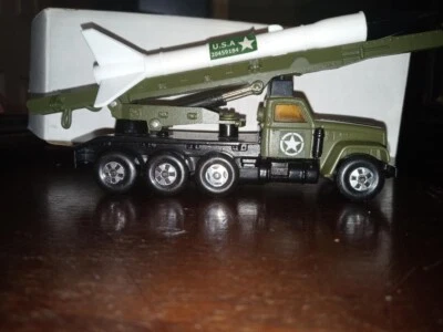 Matchbox SuperKing US Army GMC 8 Wheel Rocket Launcher Fires, Diecast Metal-Mint - Image 1 of 4