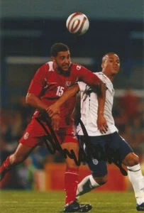 WALES, BARNSLEY & DERBY: LEWIN NYATANGA SIGNED 6x4 ACTION PHOTO+COA - Imagen 1 de 1