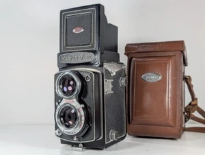 [Exc+5 for this age] Yashica Yashicaflex Model C TLR 6x6 Camera 80mm f/3.5 JAPAN - Picture 1 of 23