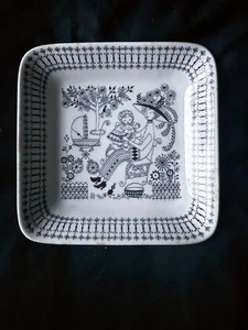 Vintage MCM Arabia Finland 5.25” -Emilia -Square Plate / Dish Raija Uosikkinen - Picture 1 of 13