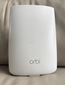 Netgear Orbi RBR50 Satellite Home WiFi Tri-Band Router getestet ohne Netzkabel - Bild 1 von 5