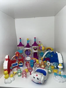 Vintage Care Bears Care A Lot Castle Lights + Sounds Play Sets Bear Figures - Picture 1 of 24