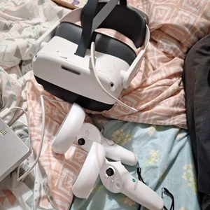 Pico Neo 3 Pro A7H10 256Gb All-in-One AIO Standalone VR Virtual Reality Headset - Picture 1 of 1