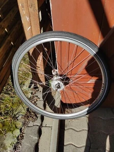 Fahrrad Laufrad Vorderrad 28 Zoll Shimano Nabendynamo DH-3N20 - Bild 1 von 4