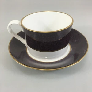 Juego de tazas y platillos Spode Sutton berenjena púrpura porcelana de hueso fino - Imagen 1 de 6