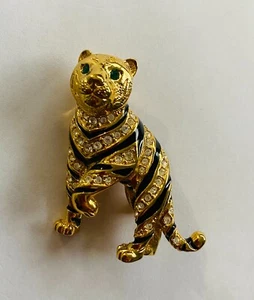 SWAROVSKI Gold-Tone Tiger Cat Pin w/ Enamel Black Stripes & Green Gemstone Eyes - Picture 1 of 5