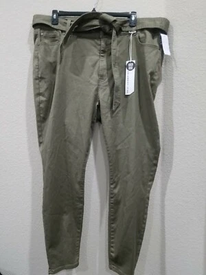 Pantalones ajustados de tiro alto con cinturón verde oliva rosa celebridad*bolsillos MÁS talla 24**NUEVOS CON ETIQUETAS Foto 1 de 3