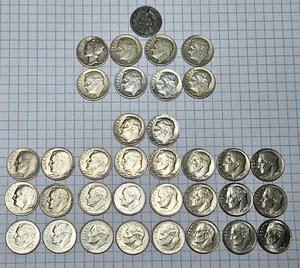 USA Lotto monete ONE DIME. 9 Monete ARGENTO & 26 diversi. Tutto come da foto. - Foto 1 di 2