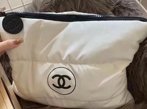 Beauty Pouch VIP New Chanel Cosmetic Makeup Case Organizer - Picture 1 of 5
