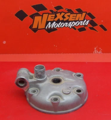 2001 Honda CR250R Cylinder Head Engine Top End Cap 12201-KZ3-J10 - Image 1 of 4