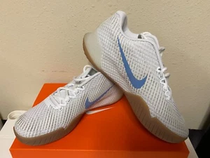 Nike Women's Zoom Vapor 11 Hardcourt Style DR6965 105 - Picture 1 of 3