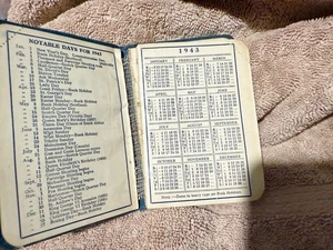 VINTAGE 1943 POCKET DIARY CALENDAR BOOK – WWII ERA DAILY ORGANISER – ORIGINAL EP - Foto 1 di 6