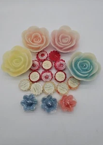 Vintage Schwimmkerzen mit Blumenmuster in verschiedenen Farben und Größen 20 Stück - Bild 1 von 18
