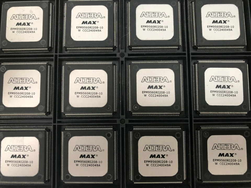 EPM9560RI208-10 - Image 1 of 1