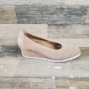 Van Eli Dalian Womens Pumps Sz 5.5 M Comfort Almond Toe Nude Suede Slip-On Shoes - Picture 1 of 14