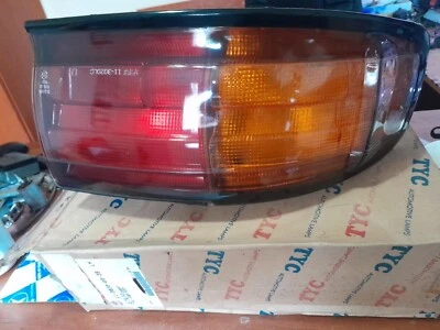 TOYOTA CAMRY 1992 1993 1994 TAIL LIGHT DRIVER LH LEFT Light NEW NOS - Image 1 of 3