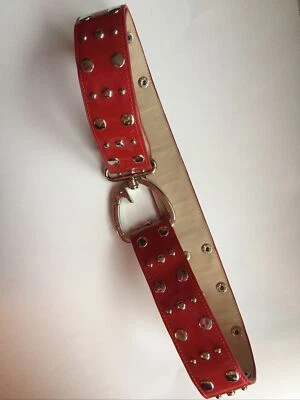 Beijo Rojo 28-42” Plateado Tachonado Cartera Correa/¿Posible Cinturón? Foto 1 de 4