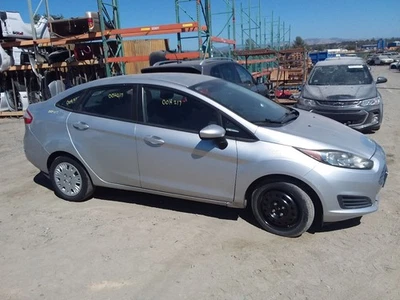 Used Antenna fits: 2016 Ford Fiesta  Grade A - Image 1 of 4