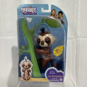 Fingerlings Baby Sloth - Kingsley (Brown) -  Interactive Baby Pet - by WowWee - Picture 1 of 3