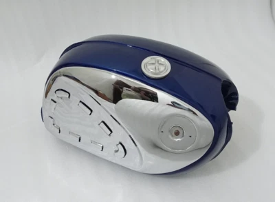 Honda CB77 305 SUPERHAWK 61-68 STEEL BLUE FUEL TANK +CHROME SIDE PALTES |Fit For - Image 1 of 4