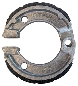 Emgo Front Grooved Brake Shoe for Honda 88-94 Elite 50SR SA50 1987 Elite SE50PH - Picture 1 of 3