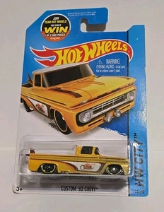 Chevy #72/250 2015 Hot Wheels HW City Surf Patrol Custom '62 - Imagen 1 de 1