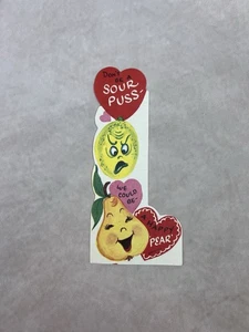 Biglietto San Valentino Vintage Antropomorfo Frutta Pera Limone Kitschy Effimera - Foto 1 di 5
