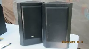 Memorex TRC-505 2 Way Corner Mount speakers. Unique configuration and quite rare - Picture 1 of 12