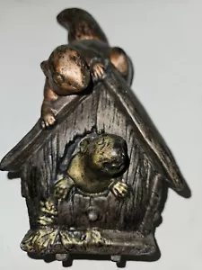 VTG Squirrels in Bird House England Chalkware Bossons Legend Products - Picture 1 of 5
