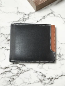 Brieftasche mit Innenfach für Geldscheine aus Nappaleder, graviert, personalisie - Bild 1 von 2