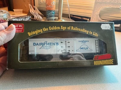 MDC Roundhouse  84628 HO scale 40’ Wood Milk Car Dairymen’s League #782 OB - Image 1 of 4