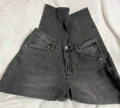 Pantalones de mezclilla Wild Fable, para mujer negros de tiro más alto mamá, talla 8/29 cintura Foto 1 de 4