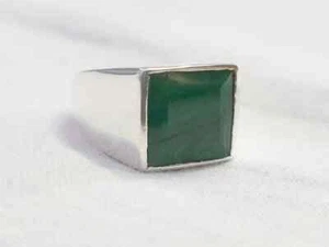 Anillo Cuadrado Verde Esmeralda - Plata de Ley Sólida 925 para Hombre y Mujer - Imagen 1 de 3