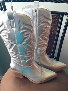 SILVER WOMEN COWBOY BOOTS SIZE 9 - Picture 1 of 5