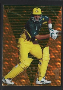 SELECT GOLD 1998/99 CRICKET MARK WAUGH Trading Card #22 - Picture 1 of 2