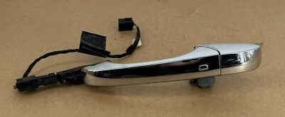 Chrysler Town Country 2013 manija de puerta exterior delantera derecha cromada 4589428AI Foto 1 de 4