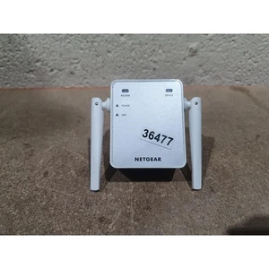 Netgear EX2700 N300 Wi-Fi Range Extender White 300 Mbps Ethernet Port Wall Mount - Picture 1 of 7