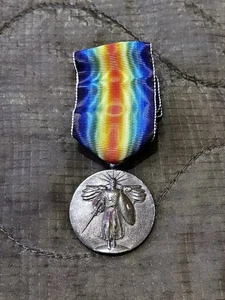 MEDALLA VICTORIA USGI WW1 - Hecha en Italia - Ejército de los Estados Unidos / Marina de los Estados Unidos / USMC - PRIMERA GUERRA MUNDIAL - Rara - Imagen 1 de 13