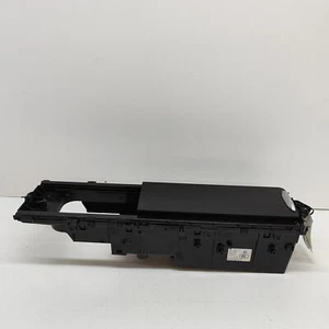 Portavasos Land Rover Range Rover Sport L494 JPLA-048196-FB 2018 27144317 - Imagen 1 de 7