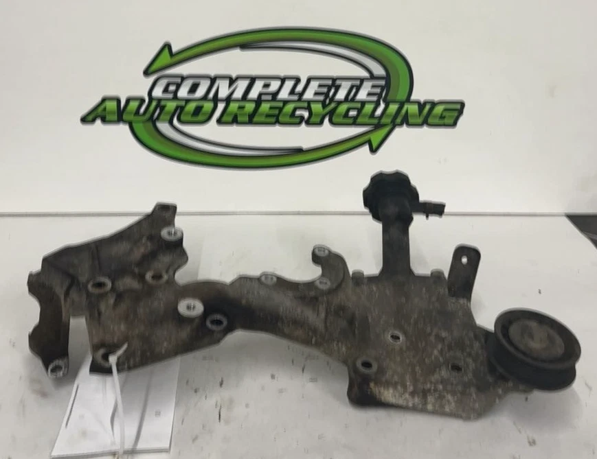 2005-09 Chevrolet Uplander Radiator Support Coolant Cross Over Pipe — 第 1/4 张图片