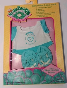 Vintage CABBAGE PATCH KIDS Clothing & Accessories New Old Stock ~ Choose Yours - Picture 1 of 3