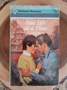 One Life at a Time - Natalie Spark (Harlekin Romance) - Bild 1 von 4
