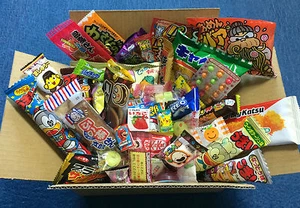 40 Piece DAGASHI Variety Box Set Japanese Candy / Gum / Snacks - Christmas Gift - Picture 1 of 3