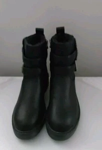 Women's Blowfish Malibu Vinter Faux Shearling Buckle Ankle Boots In Black 6-39. - Picture 1 of 8
