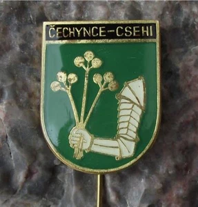 Antique Cechynce Slovakia Heraldic Crest Arm Coat of Arms Souvenier Pin Badge - Picture 1 of 3